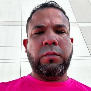 Meet your Posher, Constantino